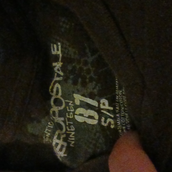 Aeropostale t-shirt - Picture 2 of 2